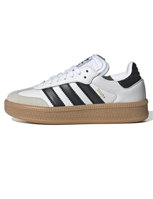 JH6516_1_FOOTWEAR_Photography_Side-Lateral-Center-View_white