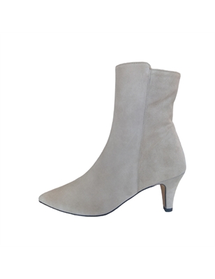 e1d16170-c8f1-4256-b311-0ed62147fc8f