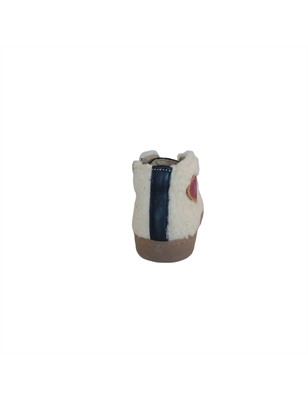 bc653b81-5237-4ff8-8a61-e41200ca953f