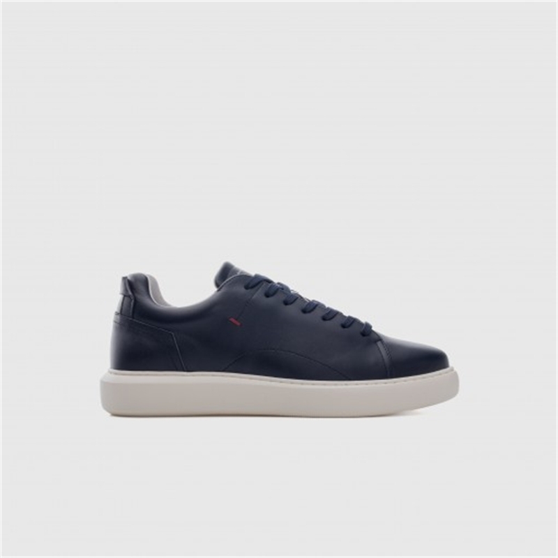 Ambitious Eclipse Lace-Up Sneaker